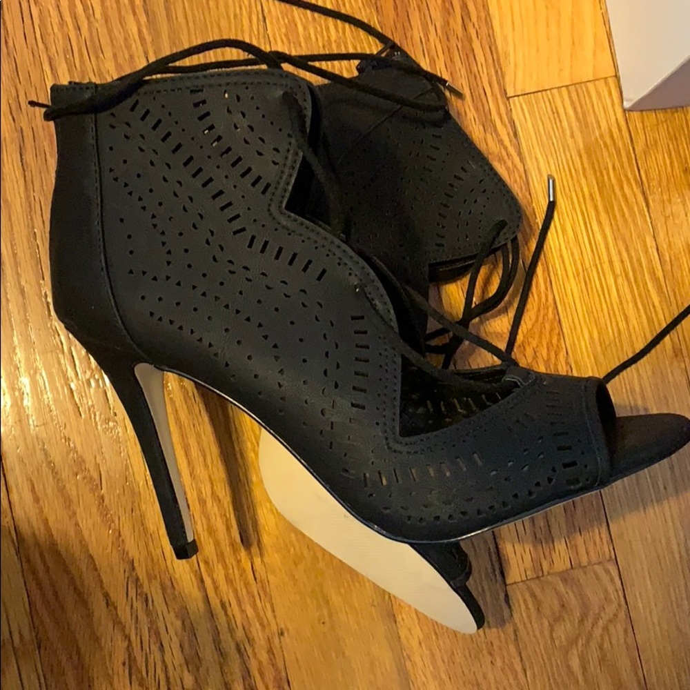 Call it Spring Peep Toe Bootie Sz 10 (New Unworn)